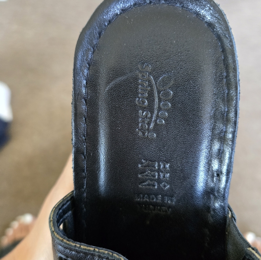 Spring Step Wedges - Picture 4 of 4